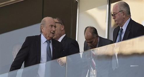 بلاتر في السعودية لحضور افتتاح "خليجي 22" بالرياض 